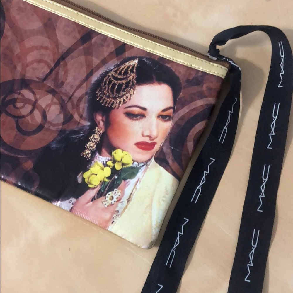 Small pouch - Picture 5 of 5